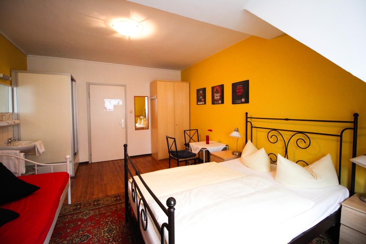 Hotel Pension Am Hauptbahnhof มิวนิก ภายนอก รูปภาพ