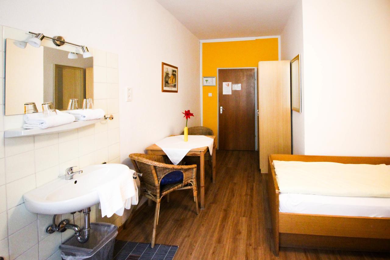 Hotel Pension Am Hauptbahnhof มิวนิก ภายนอก รูปภาพ